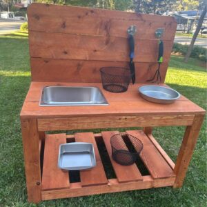 Kids' Mud Kitchen